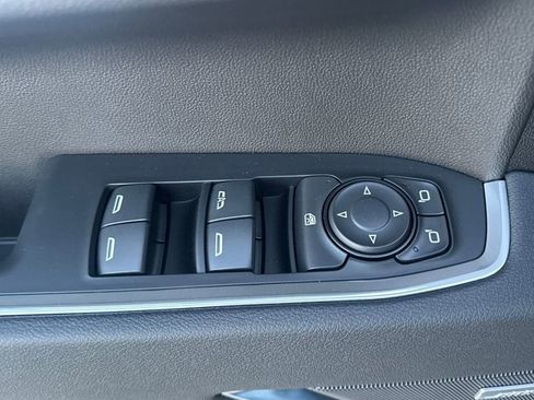 New 2026 Chevrolet Silverado 1500 LT Trail Boss w/ Convenience Package II AWD/4WD image 24