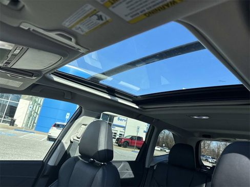 Used 2022 Subaru Forester Limited image 23