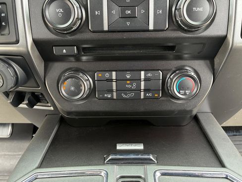 Used 2018 Ford F150 XLT w/ Equipment Group 301A Mid image 24