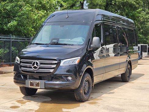 New 2026 Mercedes-Benz Sprinter 2500 image 4