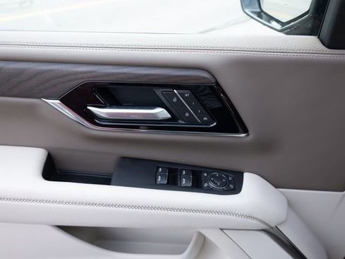 New 2026 GMC Yukon XL Denali w/ Sun & Power Step Package image 16