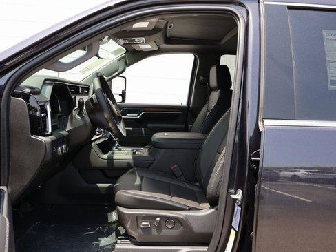 New 2025 GMC Sierra 2500 Denali w/ Technology Package image 19