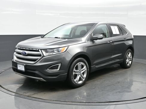 Used 2015 Ford Edge Titanium w/ Equipment Group 301A image 2