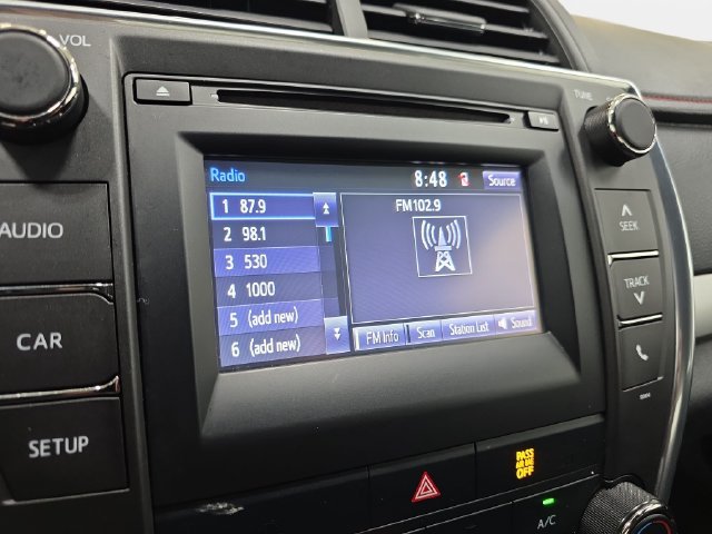 Used 2017 Toyota Camry SE FWD image 20