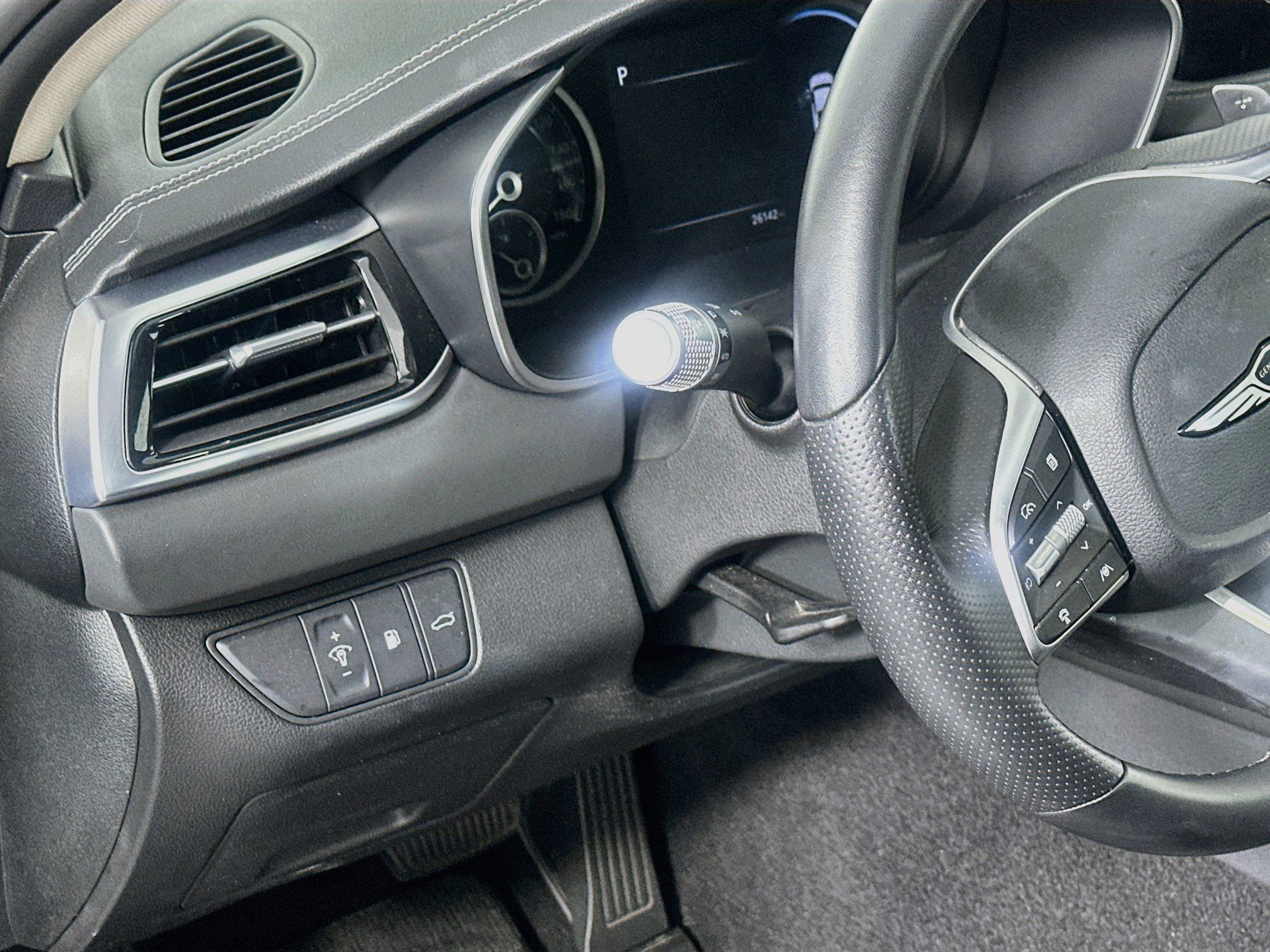 Used 2026 Genesis G70 2.5T RWD image 17