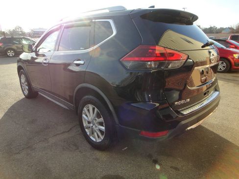 Used 2019 Nissan Rogue SV AWD/4WD image 6