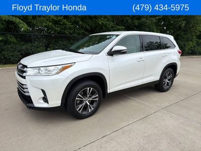 Used 2019 Toyota Highlander LE