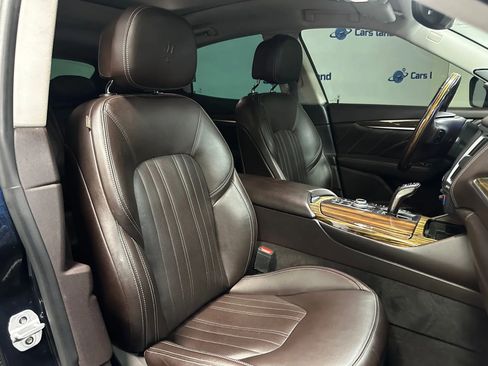 Used 2019 Maserati Levante GranLusso image 26