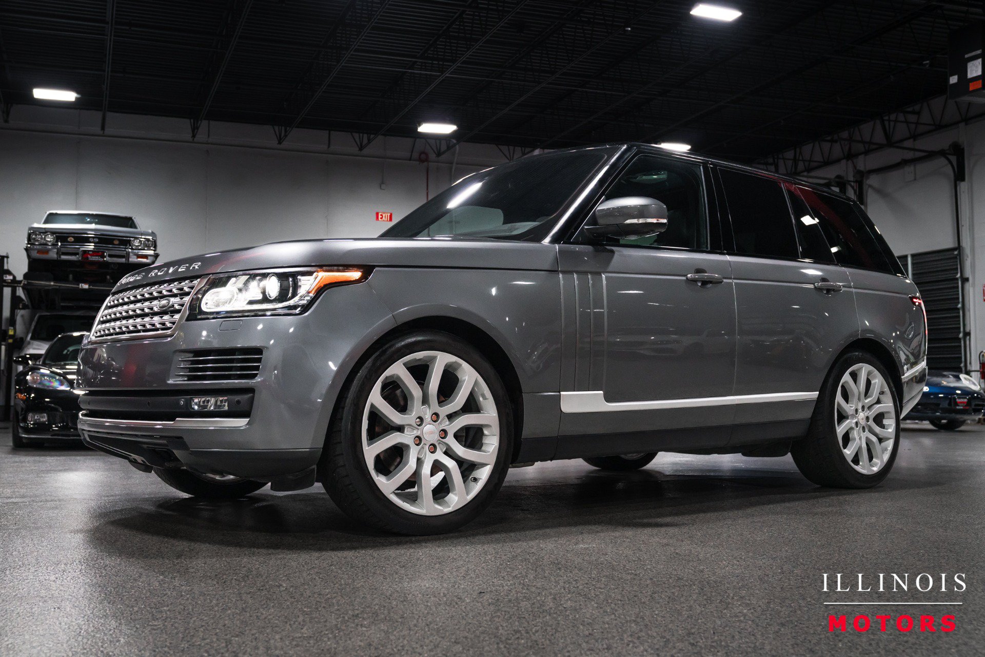 Used 2015 Land Rover Range Rover HSE AWD/4WD image 1