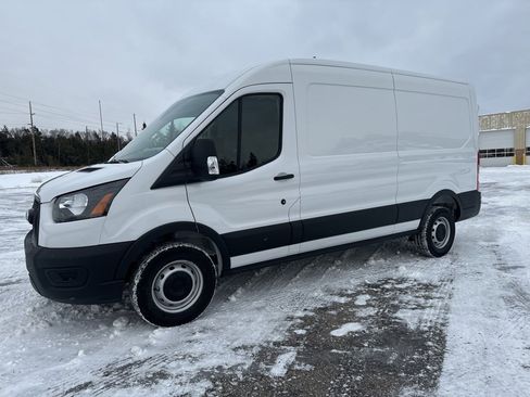 New 2025 Ford Transit 250 Base image 13