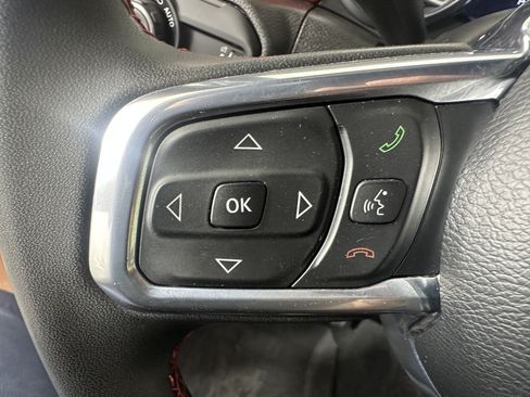 Used 2023 Jeep Wrangler Unlimited Rubicon AWD/4WD image 14