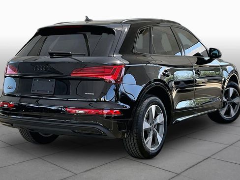 Used 2025 Audi Q5 2.0T Premium w/ Convenience Plus Package AWD/4WD image 13