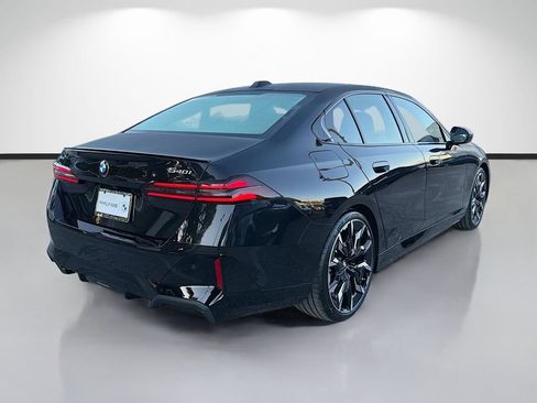 New 2027 BMW 540i xDrive w/ Executive Package AWD/4WD image 3