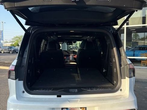 Used 2025 INFINITI QX80 Autograph image 29