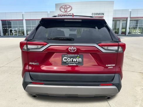 Used 2022 Toyota RAV4 Limited w/ Limited Grade Weather Package AWD/4WD image 5