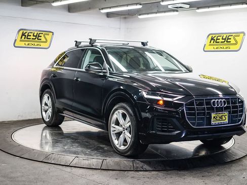 Used 2022 Audi Q8 Premium Plus image 5