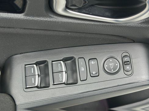Used 2023 Honda Civic EX image 8