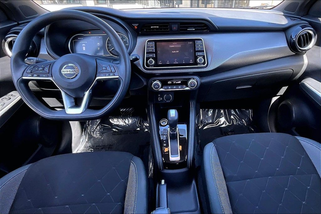 Used 2020 Nissan Kicks SV FWD image 12