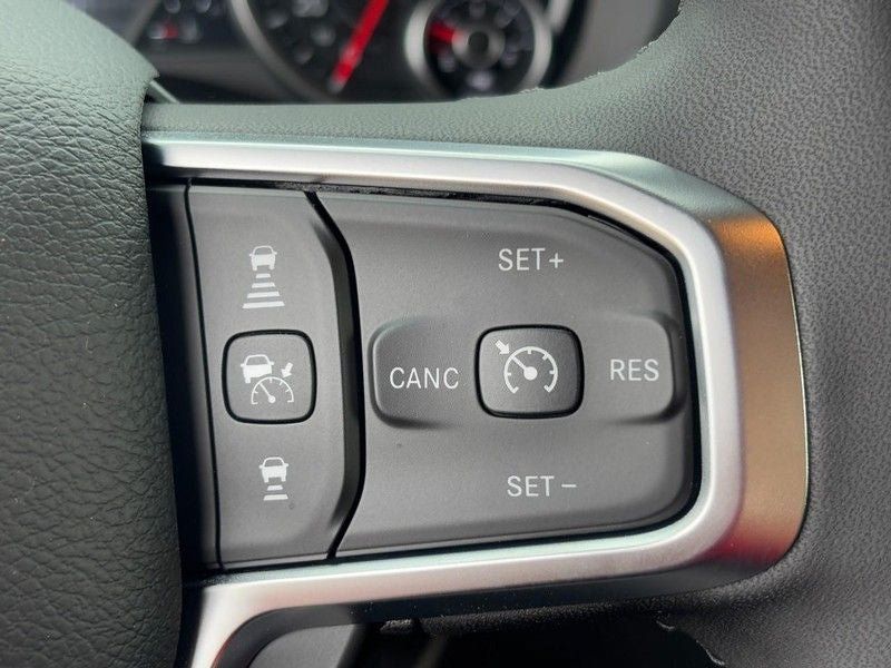 New 2026 RAM 2500 Big Horn AWD/4WD image 13
