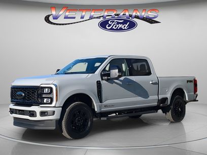 New 2026 Ford F250 Lariat w/ Black Appearance Package