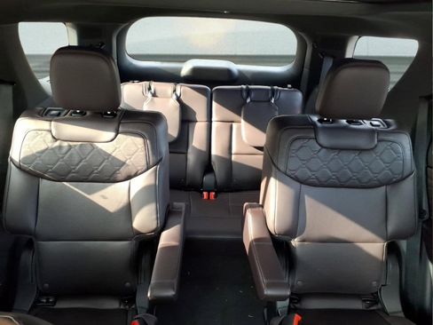 New 2026 Ford Explorer Platinum AWD/4WD image 10