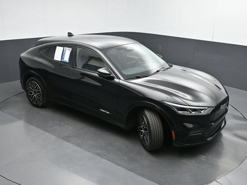 Used 2024 Ford Mustang Mach-E Premium AWD/4WD image 43