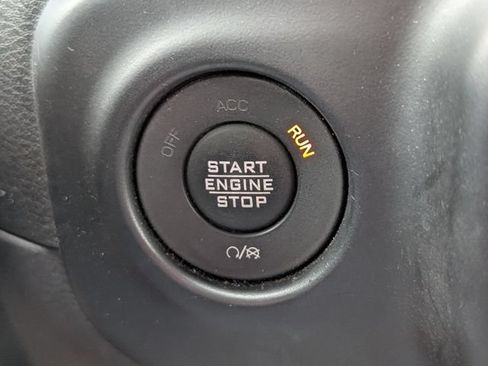 Used 2023 Jeep Wrangler Unlimited Sport AWD/4WD image 22