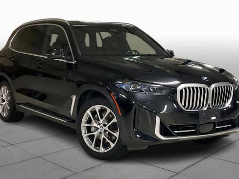 Used 2025 BMW X5 xDrive40i image 3