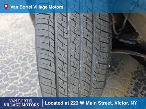 Used 2021 Subaru Forester Premium AWD/4WD image 31