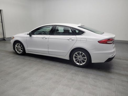 Used 2019 Ford Fusion SE image 3