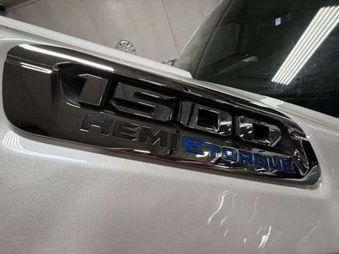 Used 2021 RAM 1500 Laramie image 31