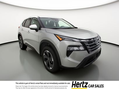 Used 2025 Nissan Rogue SV