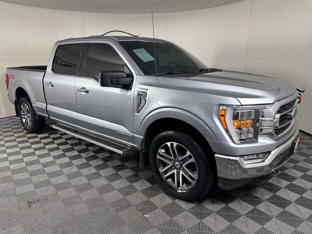 Used 2022 Ford F150 XLT w/ Equipment Group 302A High AWD/4WD image 8