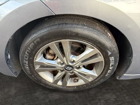 Used 2018 Hyundai Elantra SEL w/ Cargo Package FWD image 33