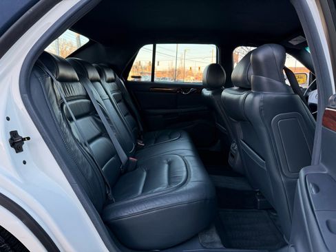 Used 2002 Cadillac De Ville image 30