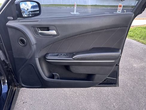Used 2019 Dodge Charger GT RWD image 11