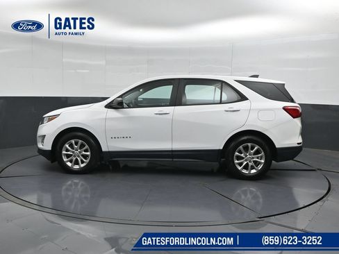 Used 2020 Chevrolet Equinox LS FWD image 7