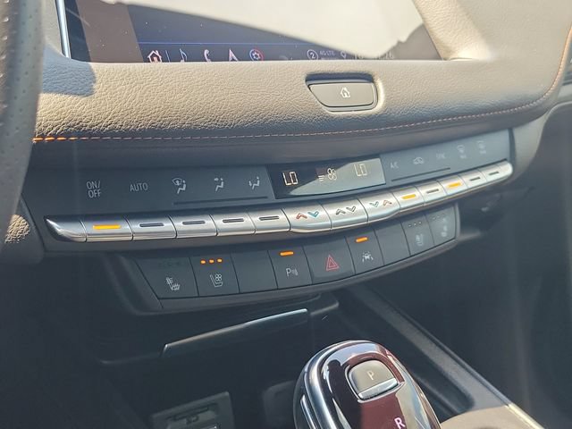 Certified 2023 Cadillac XT4 Sport w/ Sun And Sound Package AWD/4WD image 26