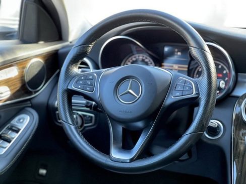 Used 2016 Mercedes-Benz C 300 Sedan image 33
