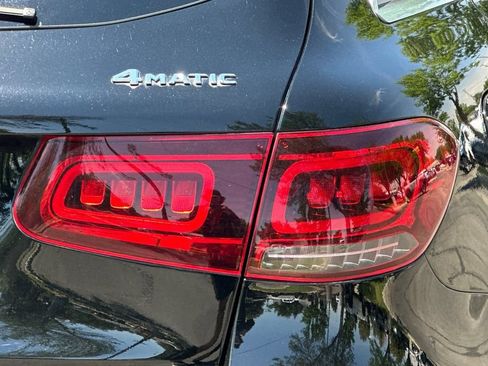 Used 2022 Mercedes-Benz GLC 300 4MATIC image 24