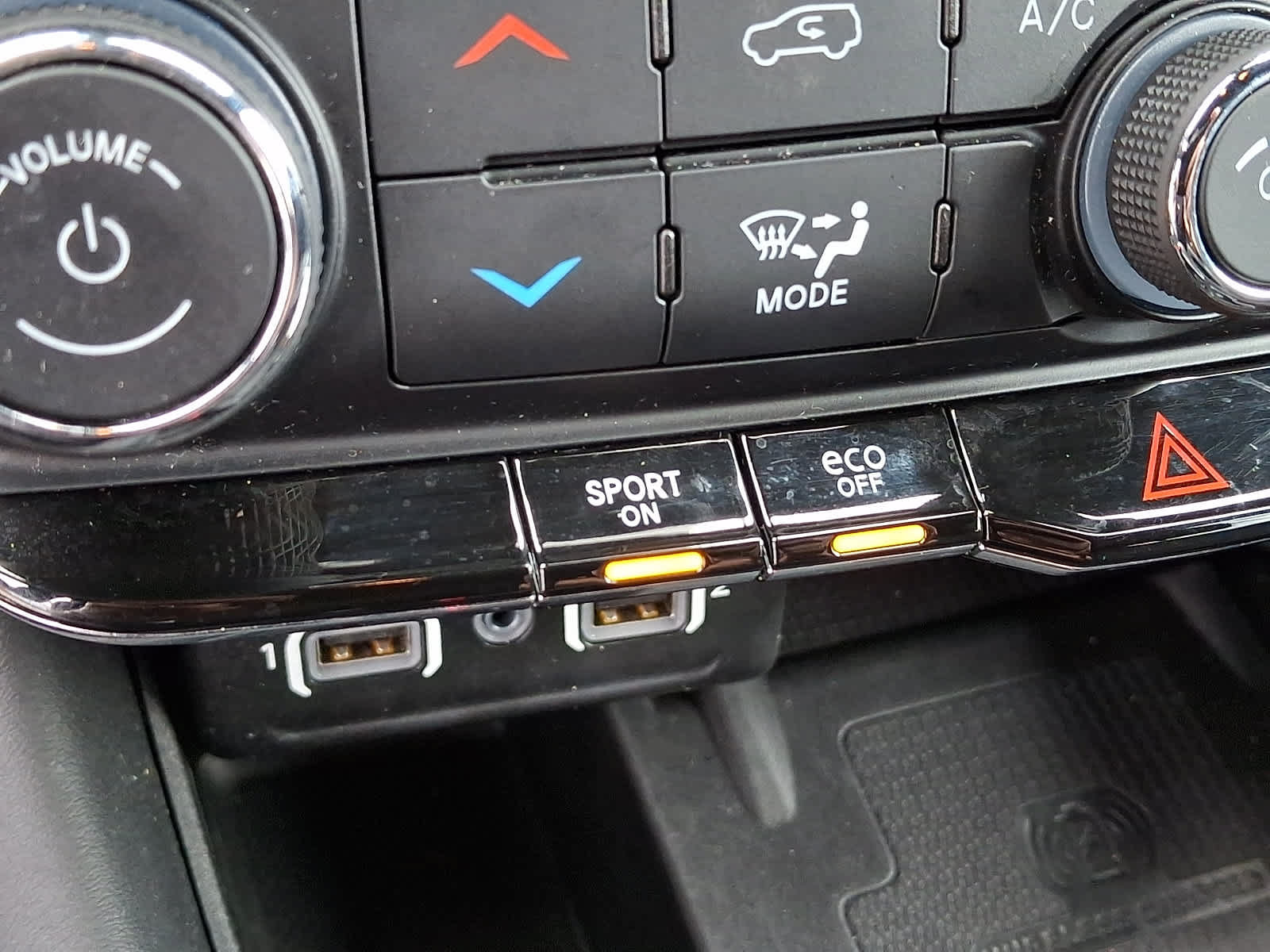 Used 2023 Dodge Durango R/T AWD/4WD image 28