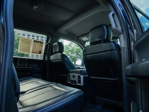 Used 2019 Ford F150 Lariat AWD/4WD image 14