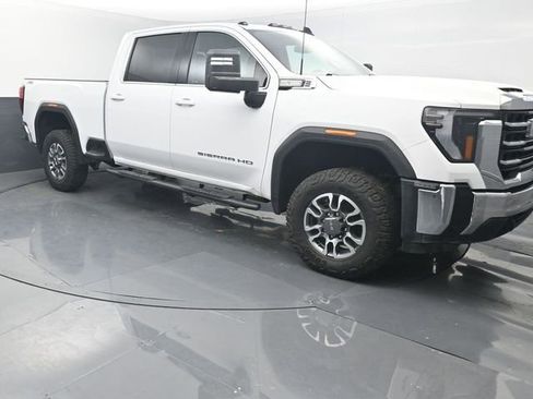 Used 2024 GMC Sierra 2500 SLE w/ SLE Convenience Package AWD/4WD image 7