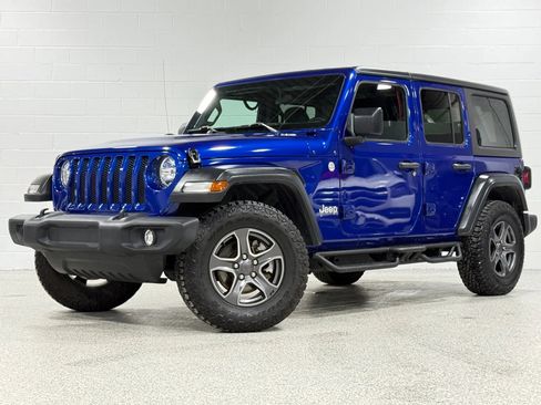 Used 2018 Jeep Wrangler Unlimited Sport S image 2