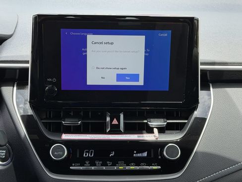 Used 2025 Toyota Corolla SE FWD image 17