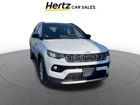 Used 2025 Jeep Compass Limited AWD/4WD image 1