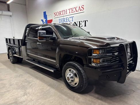 Used 2018 Chevrolet Silverado 3500 LTZ w/ Duramax Plus Package image 3