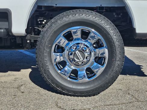 New 2026 Ford F350 Lariat w/ Lariat Premium Package image 15