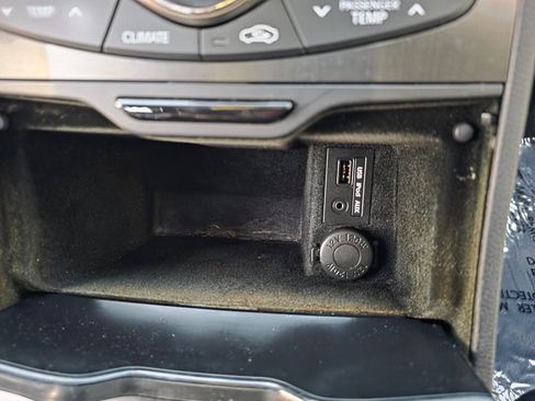 Used 2012 Hyundai Azera FWD image 36