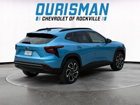 New 2026 Chevrolet Trax RS w/ Sunroof Package FWD image 6